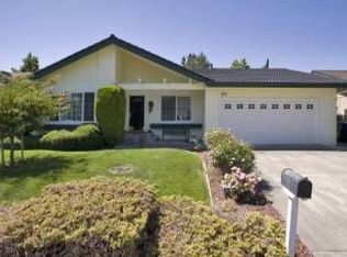 4451 Hillview Way, Rohnert Park, CA 94928