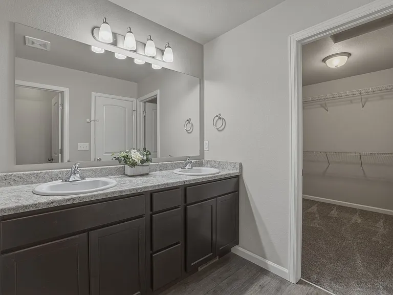2093 Birmingham Loop — Photo 25