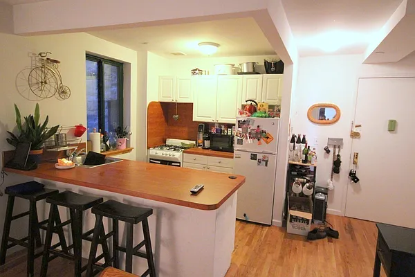 Rented by Ink Realty Services LLC | media 14