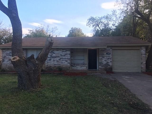 1st image of 1500 Rosewood Ln