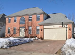775 Century Farm Ln, Naperville, IL 60563
