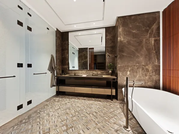 730 Fifth Avenue image 7 of 9