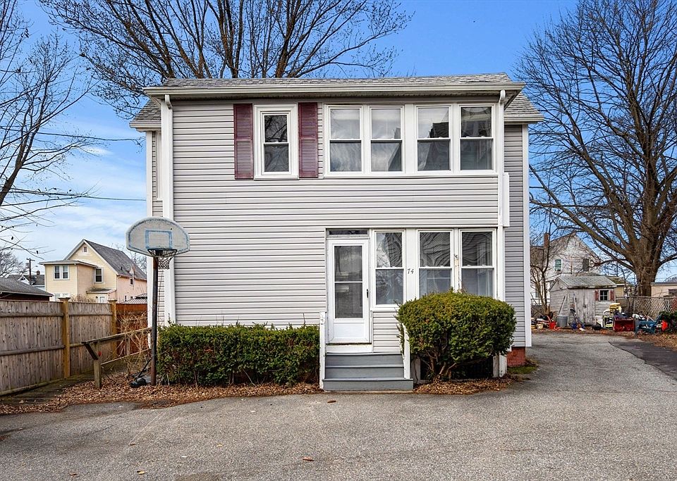 1st image of 74 Myrtle St