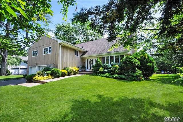 1st image of 219 Dickson Cir