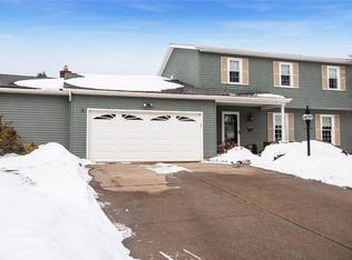 6412 Hearthstone Ln, Erie, PA 16505