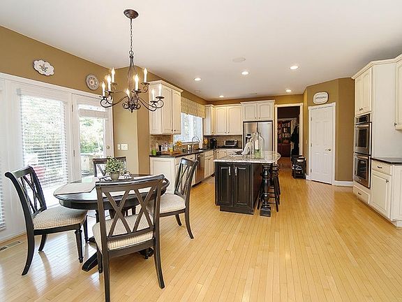 4th image of 6804 E Haven Ct