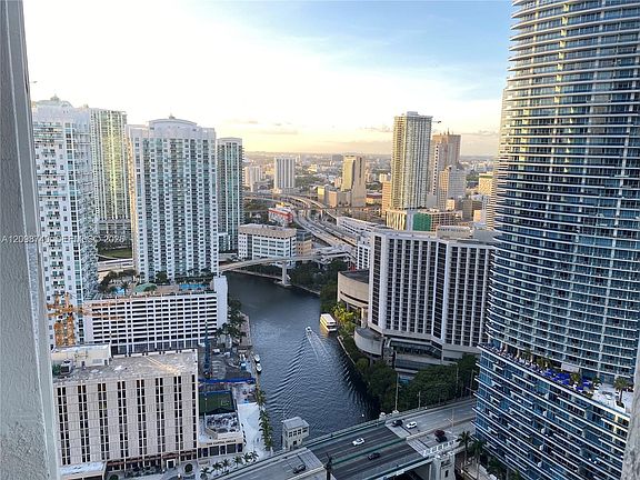5th image of 475 Brickell Ave APT 3808