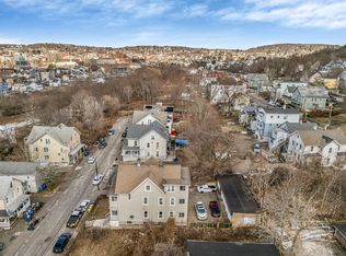 14 Hickory St, Waterbury, CT 06706