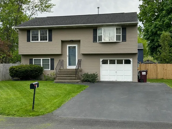 9 Broadway, Latham, NY 12110