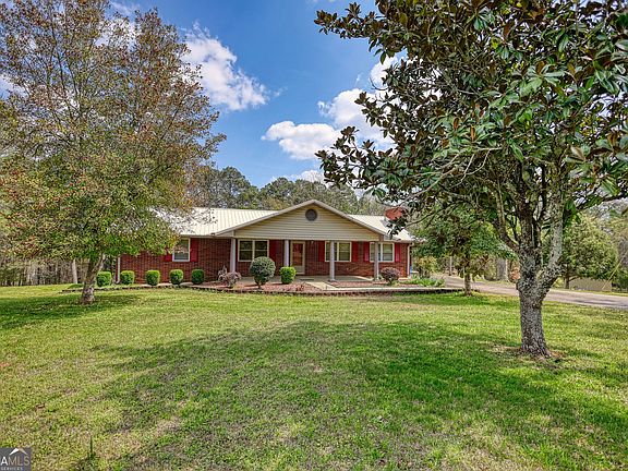 2nd image of 1977 Lower River Rd