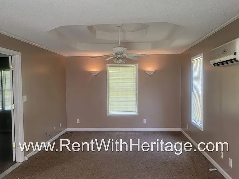 4204 Rocky Face Dr — Photo 23