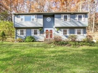 56 Linda Ln, Bethel, CT 06801