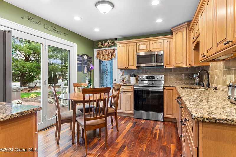 3rd image of 630 Alexander Drive