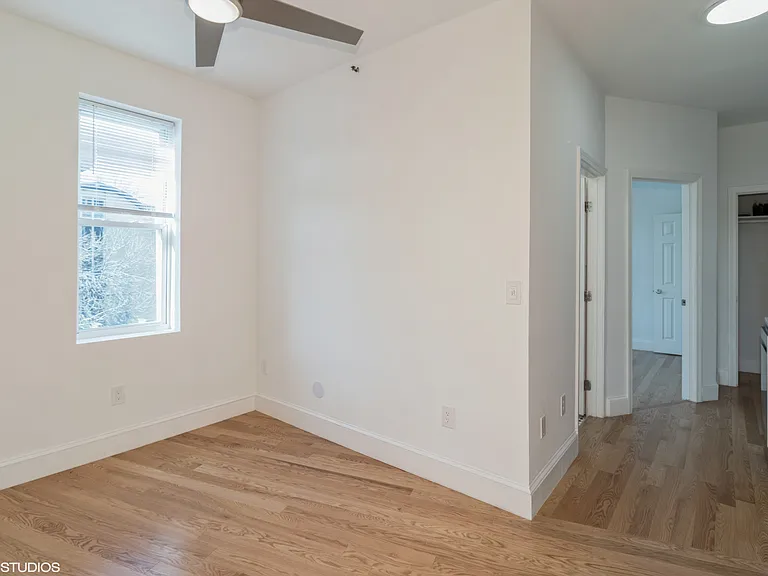 447 Park Dr #6 — Photo 5