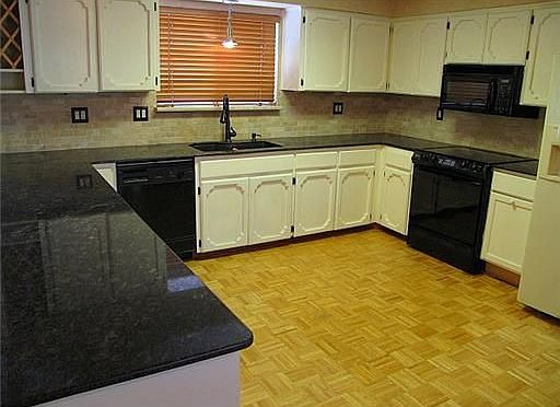 3rd image of 6001 Cattail Ct