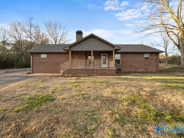 365 County Road 3, Collinsville, AL 35961