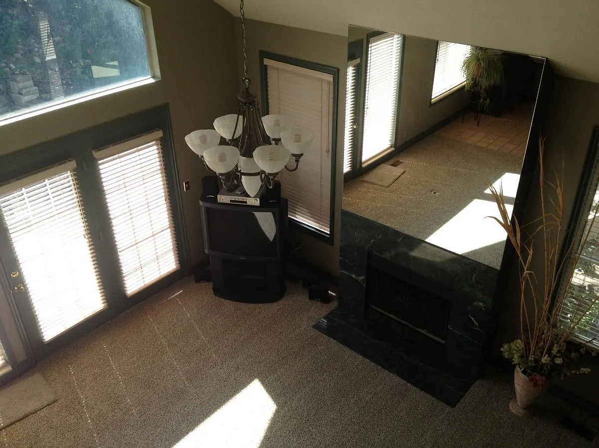 1 bed, 1400 sqft, $880 — Photo 1