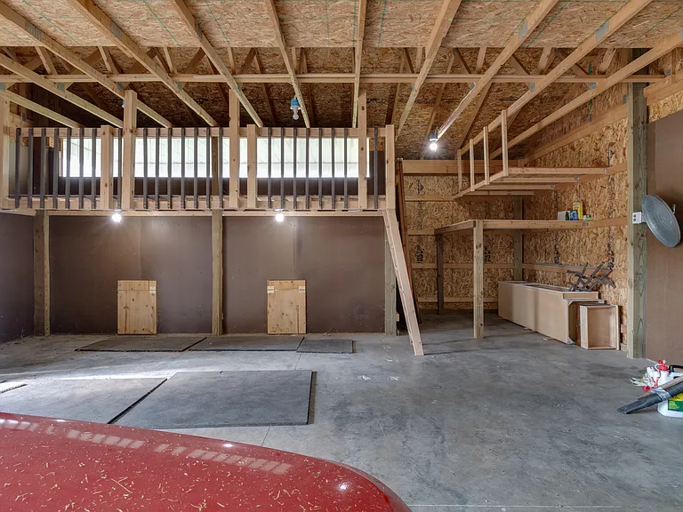 12912 Silver Spring Ln — Photo 39