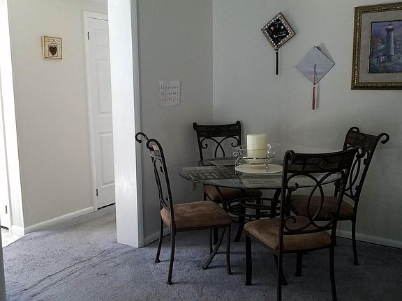 4th image of 1616 Pennsylvania Ave Unit 239