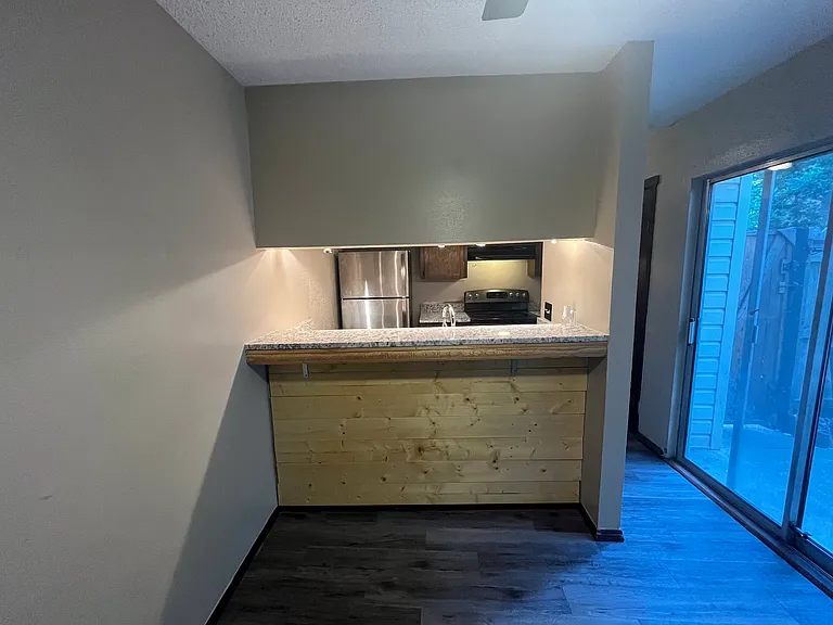 822 Cardinal Creek Blvd — Photo 6