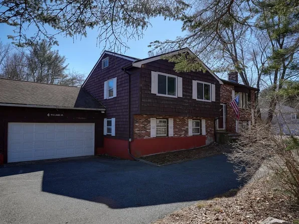 4 Village St, Millis, MA 02054