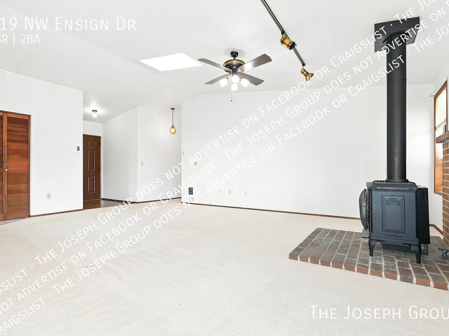 Delightful 3-Bedroom Home in Oak Harbor! — Photo 4