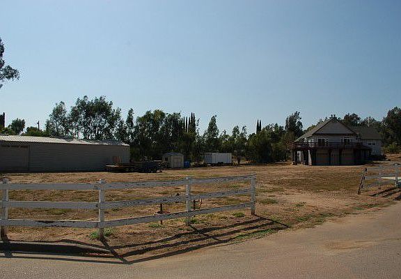 2.37 all usable acres