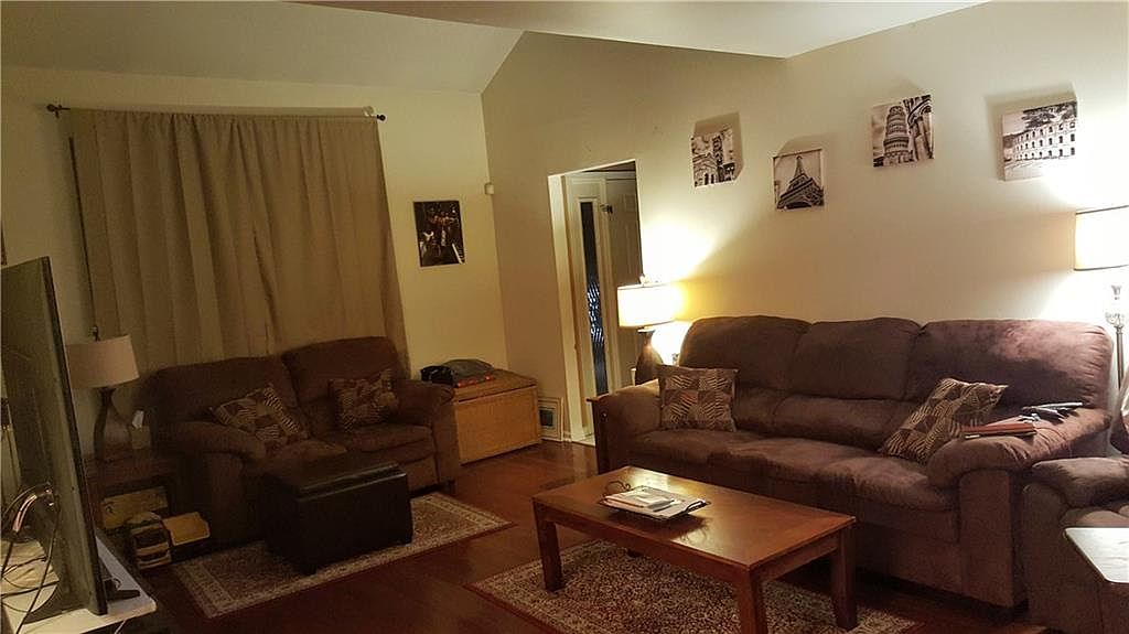 100 Riverbend Dr, North Brunswick, NJ 08902 Zillow