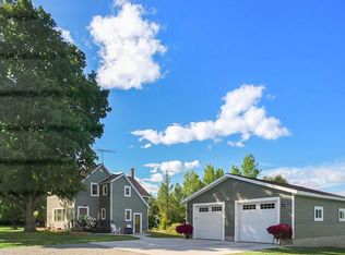 W3572 Peters Rd, Marinette, WI 54143