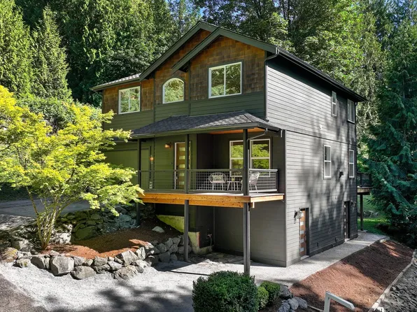 4320 Lakeway Drive, Bellingham, WA 98229