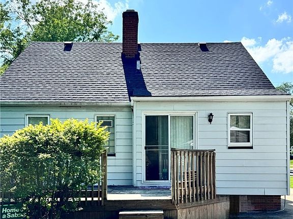 4th image of 6033 E 135th St