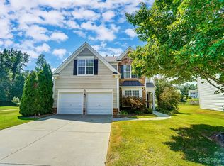 2512 Coltsgate Rd, Waxhaw, NC 28173