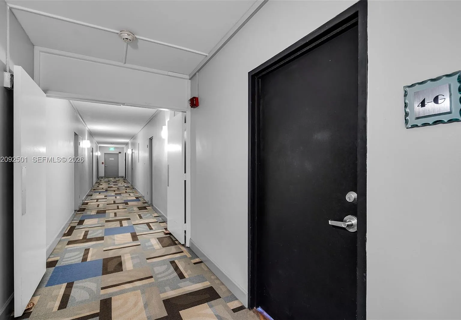 Parkview Point Condo — Photo 2