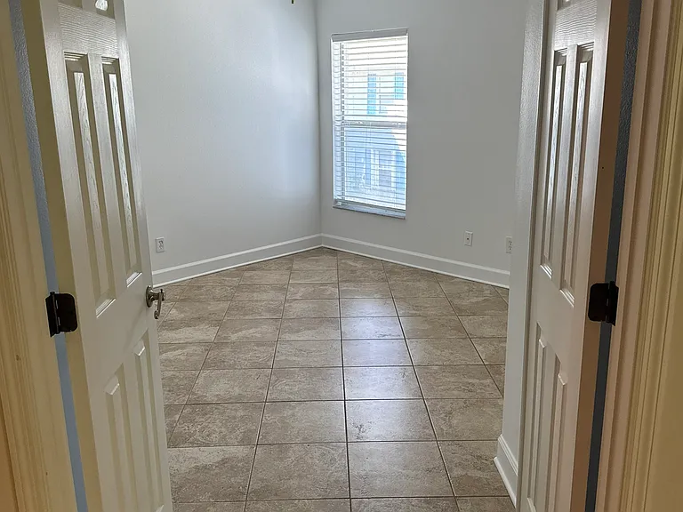 180 Portside Ave #201 — Photo 11