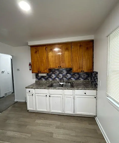 15885 Beaverland St — Photo 2