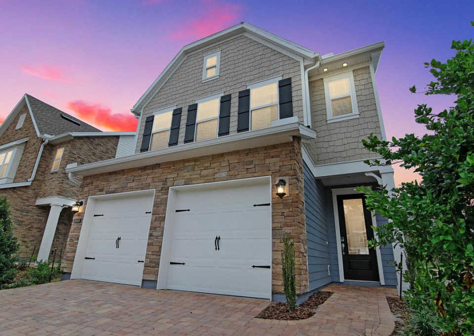 1st image of 111 Silver Creek Pl