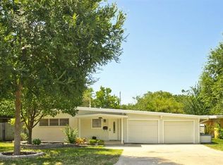 5312 Stephanie Dr, Haltom City, TX 76117