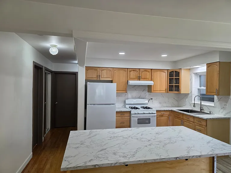 8206 Kilpatrick Ave #2 — Photo 6