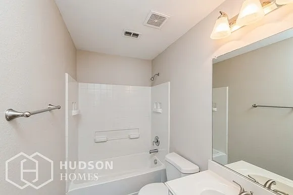 1401 Silver Maple Ln — Photo 20