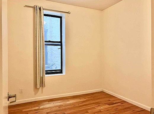 3rd image of 136 W 111th St #3E