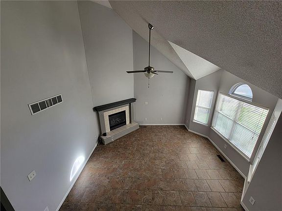 5th image of 3621 NW Anchor Ct