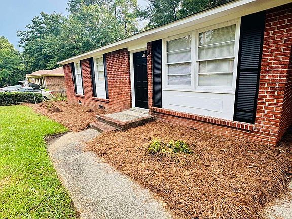 3rd image of 4233 Donavan Dr