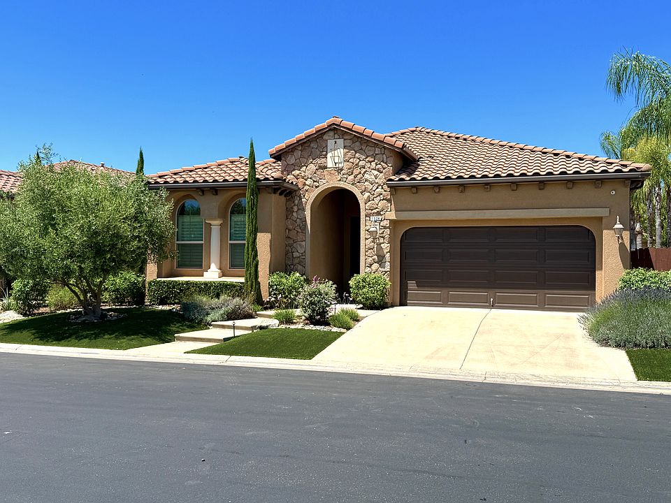 1st image of 1524 E Via Estrella Dr