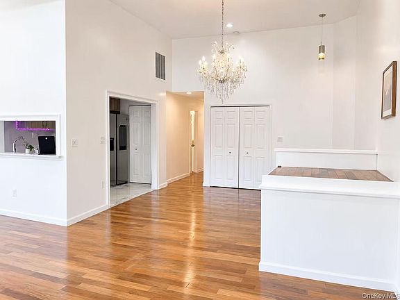 3rd image of 241-70 Oak Park Drive #84B