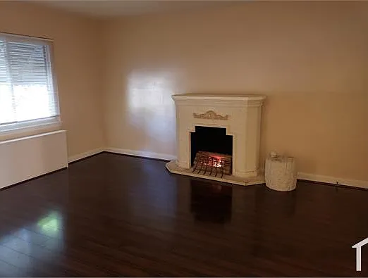 5 bed, 1280 sqft, $2,523 — Photo 3