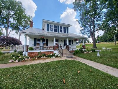 611 Stratford Rd, Sparta, NC, 28675