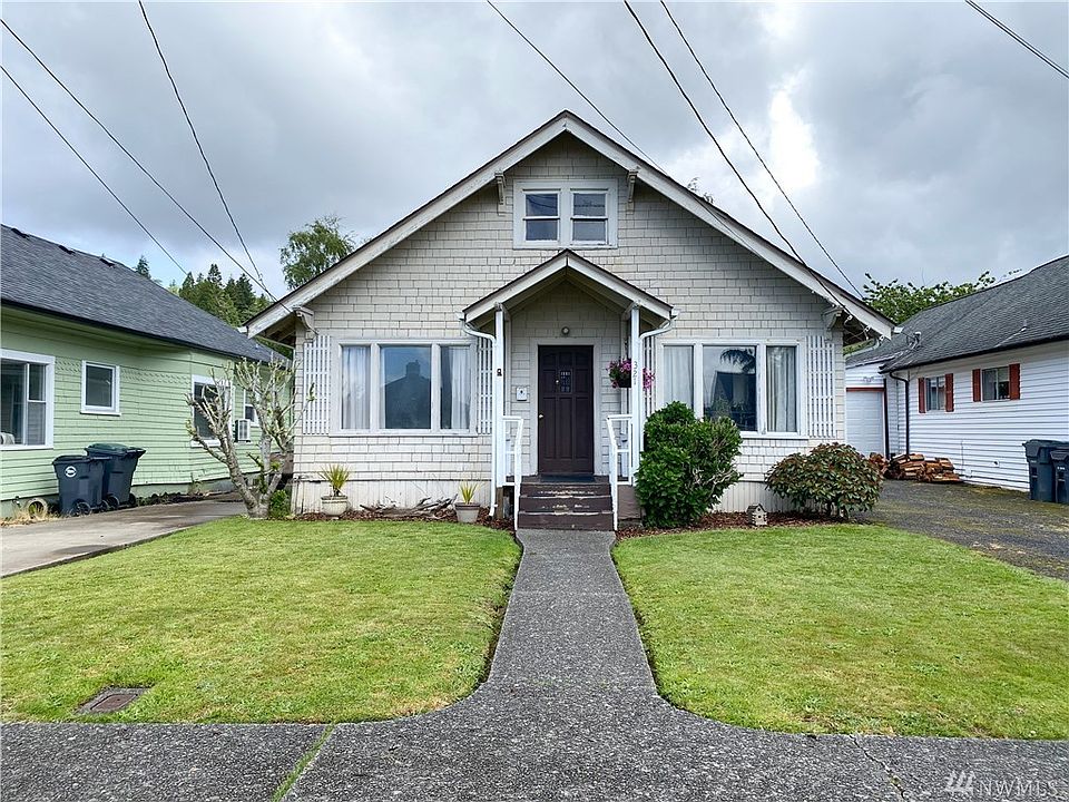 1st image of 321 Karr Ave