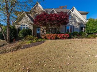 5685 Buck Hollow Dr, Alpharetta, GA 30005
