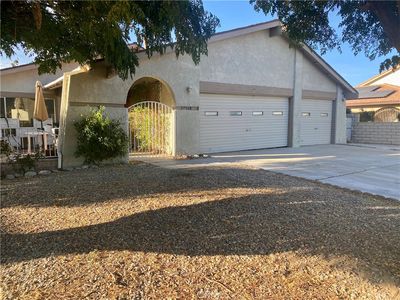 27568 Silver Lakes Pkwy, Helendale, CA, 92342