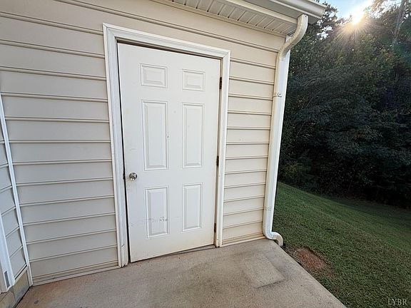 5th image of 716 Leesville Rd APT 603